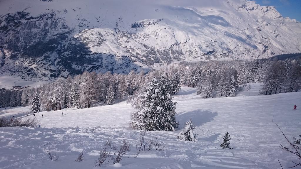 شقة Locations Berne Milesi لانسليفلارد المظهر الخارجي الصورة