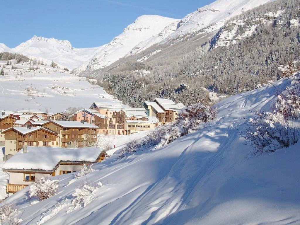 شقة Locations Berne Milesi لانسليفلارد المظهر الخارجي الصورة
